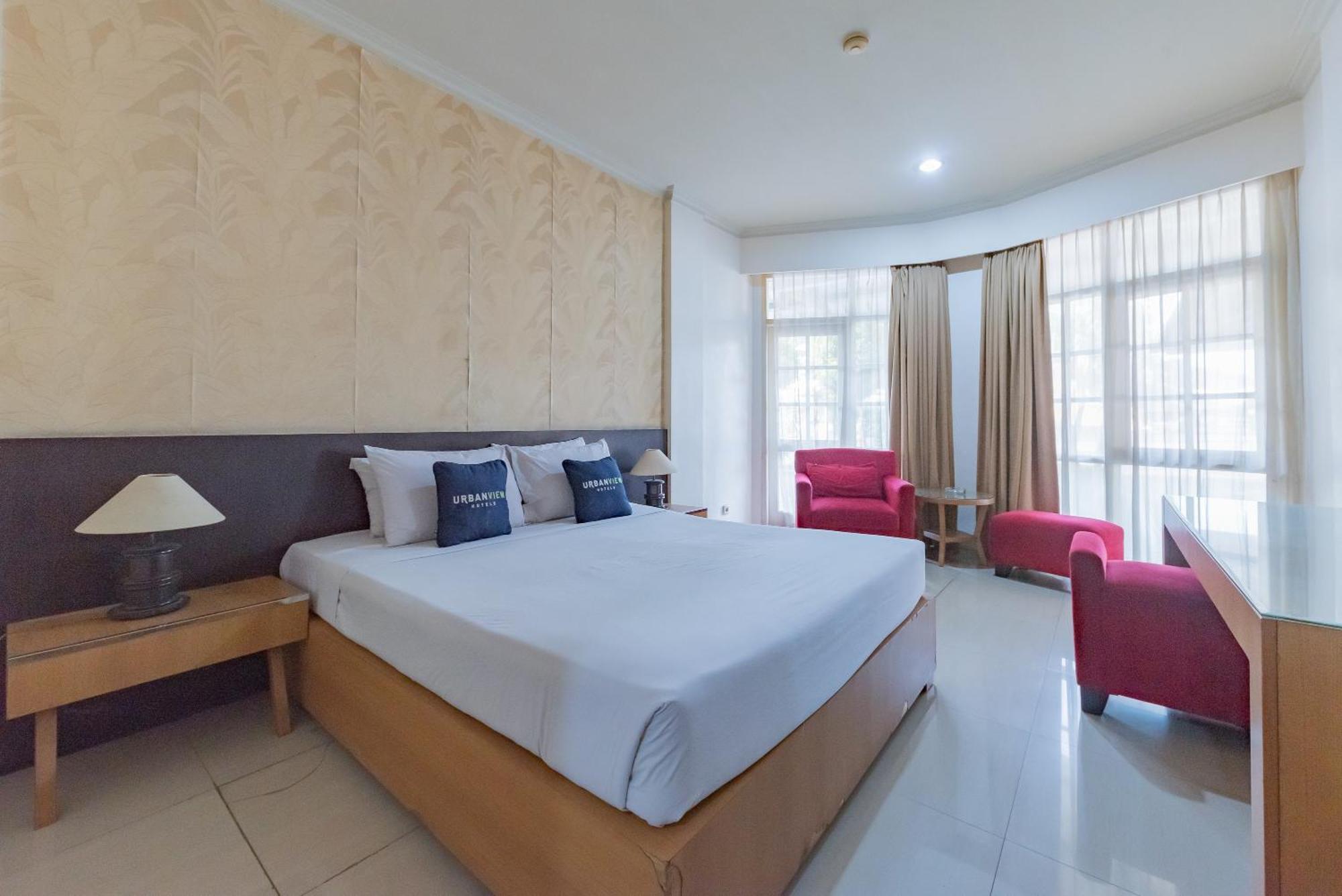Urbanview Hotel Crown Tasikmalaya By Reddoorz Exteriér fotografie