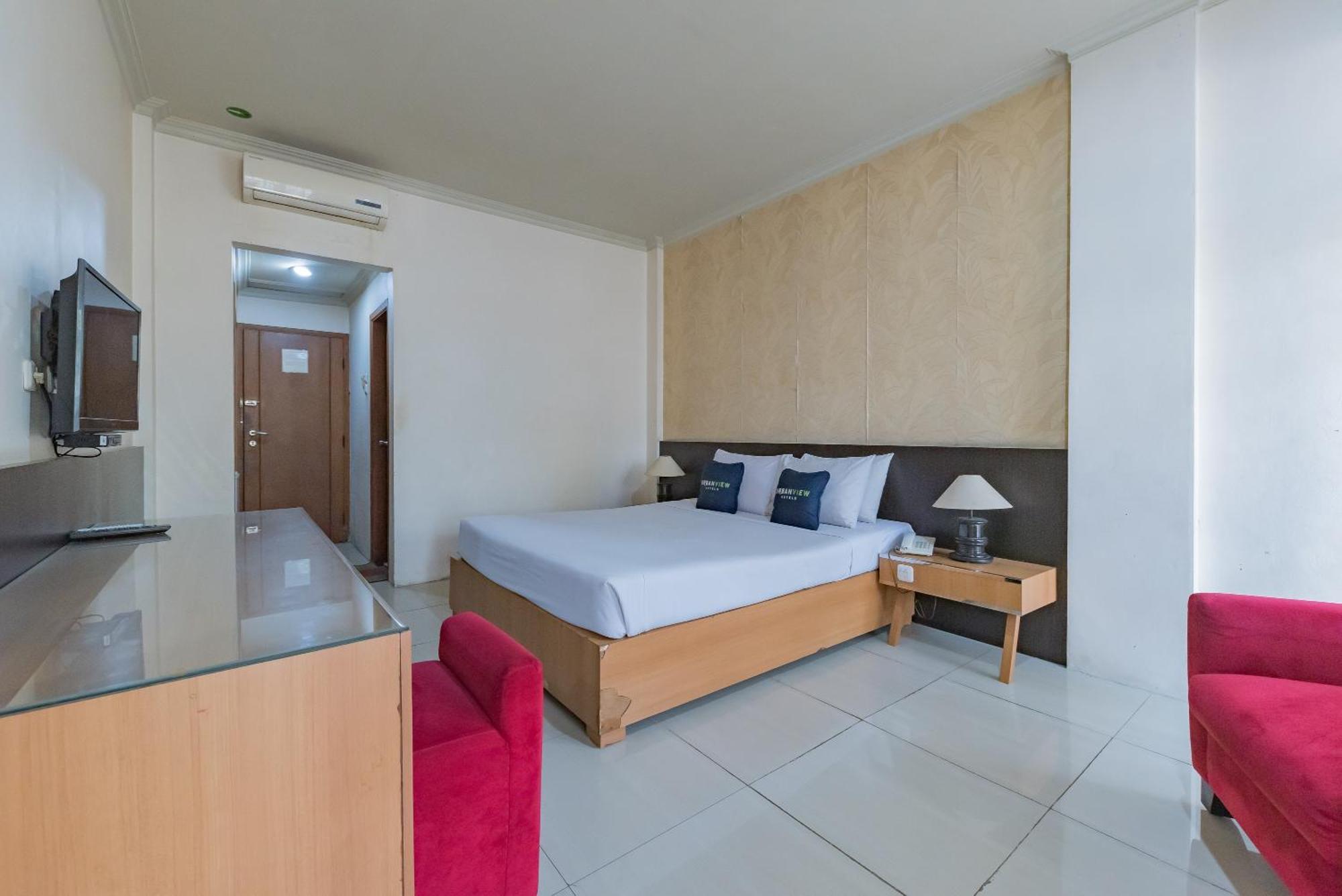 Urbanview Hotel Crown Tasikmalaya By Reddoorz Exteriér fotografie