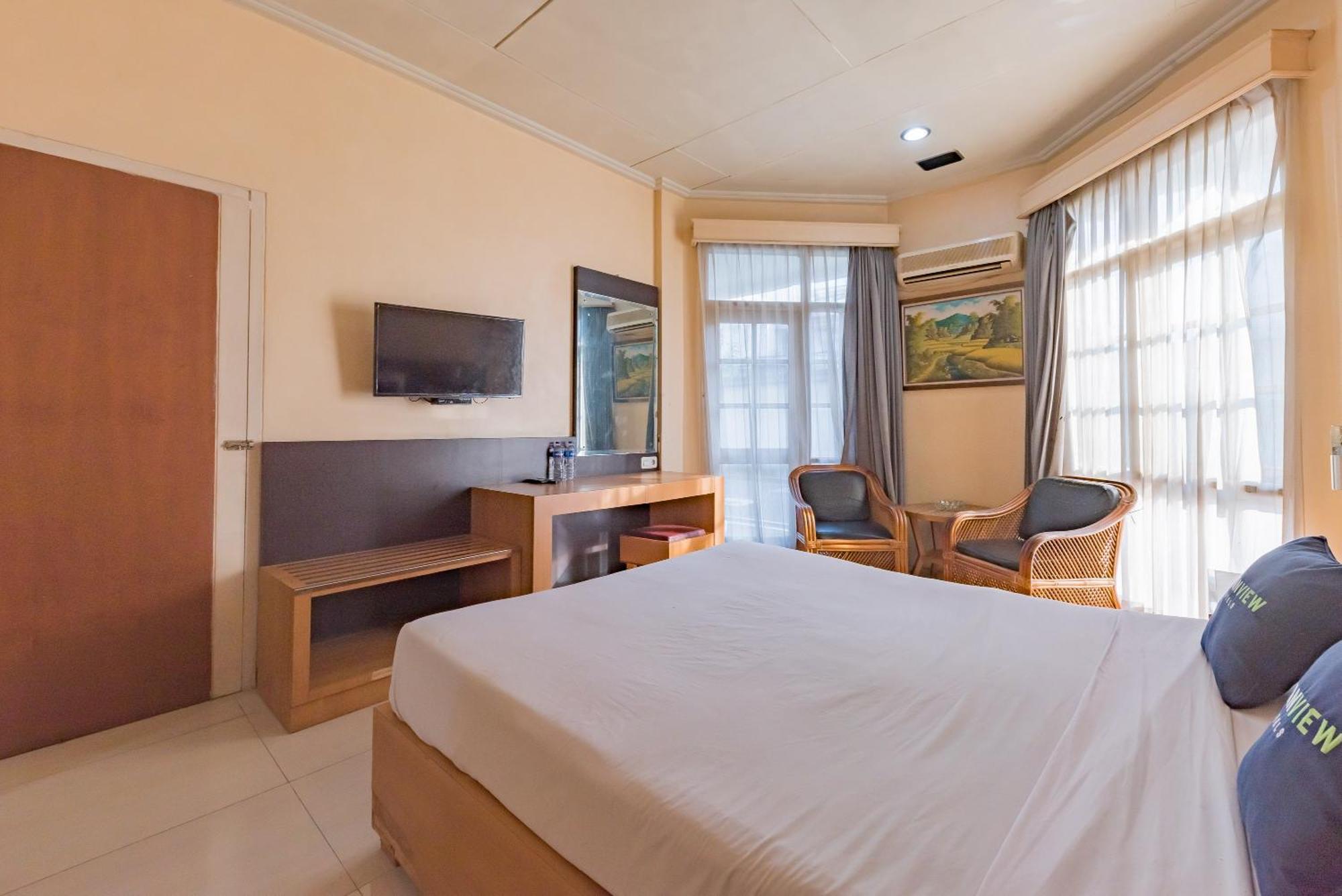 Urbanview Hotel Crown Tasikmalaya By Reddoorz Exteriér fotografie