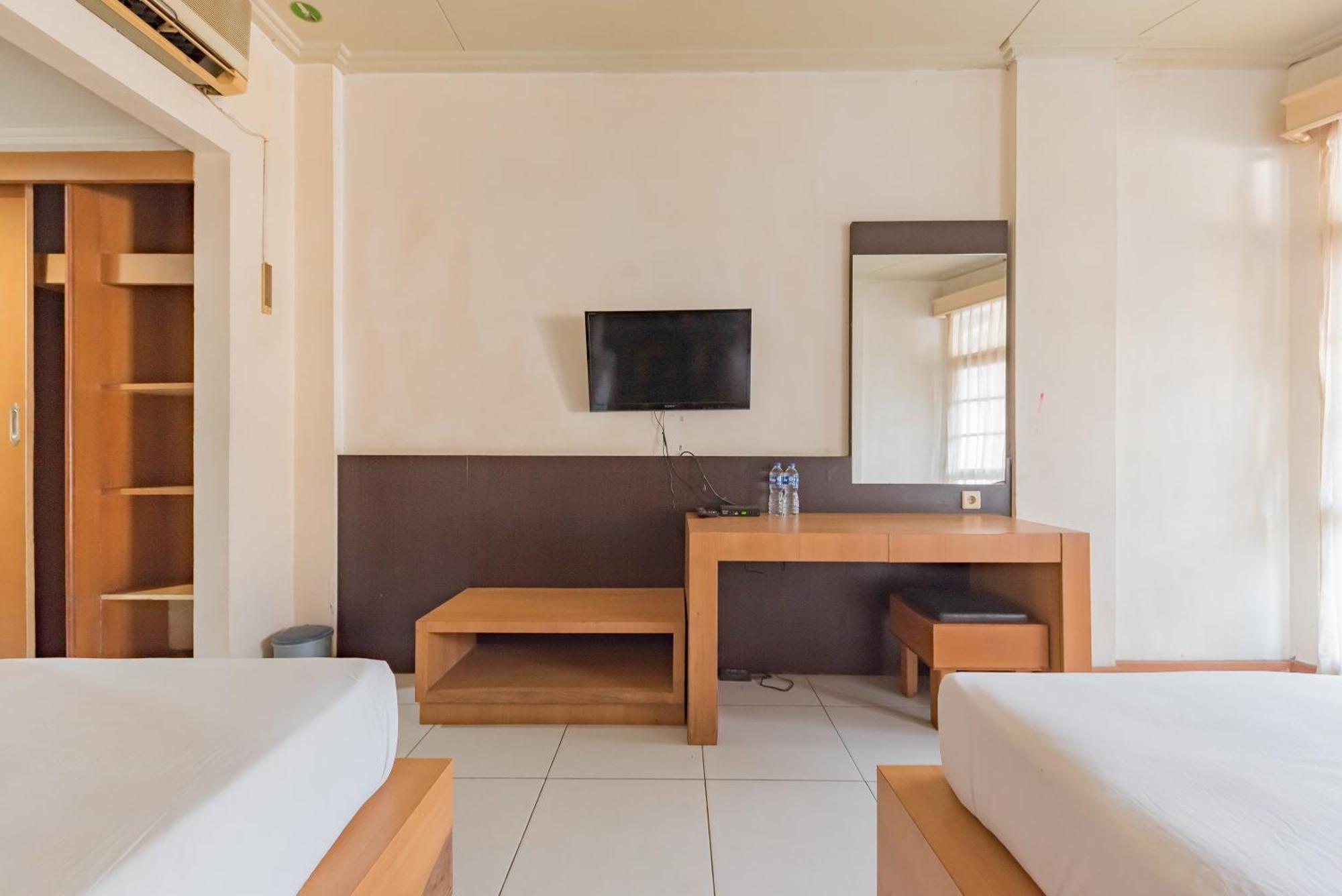 Urbanview Hotel Crown Tasikmalaya By Reddoorz Exteriér fotografie